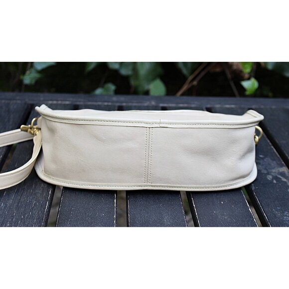 Coach Vintage - Beautiful - Swinger Crossbody 4040 in Bone, Almost Unused! 80s - Picture 7 of 12